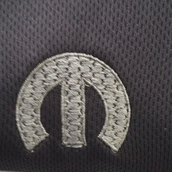 Mens Grear Authentic Performance size M short sleeves color dark gray. #248 - Picture 8 of 8